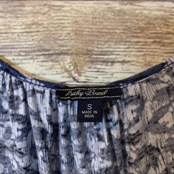 Lucky Brand Top S Small Blouse Blue Scoop Lace Oversized Loose Fit - Picture 4 of 5